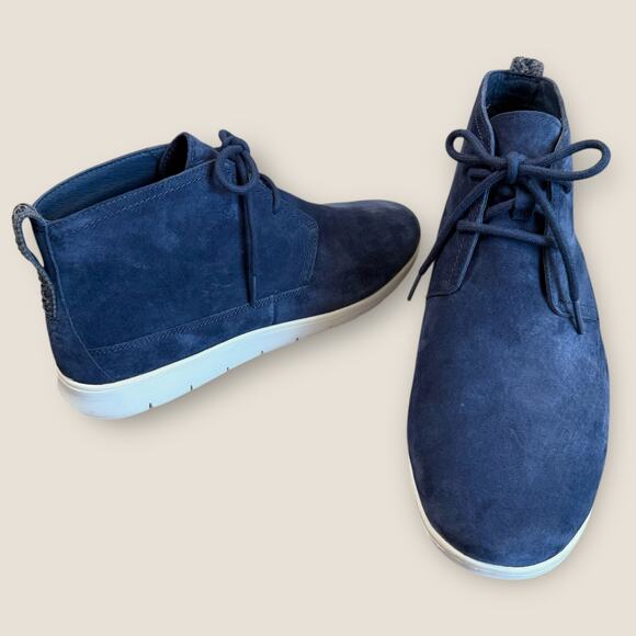 UGG Mens 11.5 Suede Ankle Boots Chukka Freamon Blue Lace Up Twinsole Wool Lining